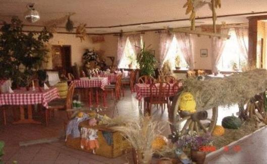 Zeesener Gasthof Otel Königs Wusterhausen Dış mekan fotoğraf