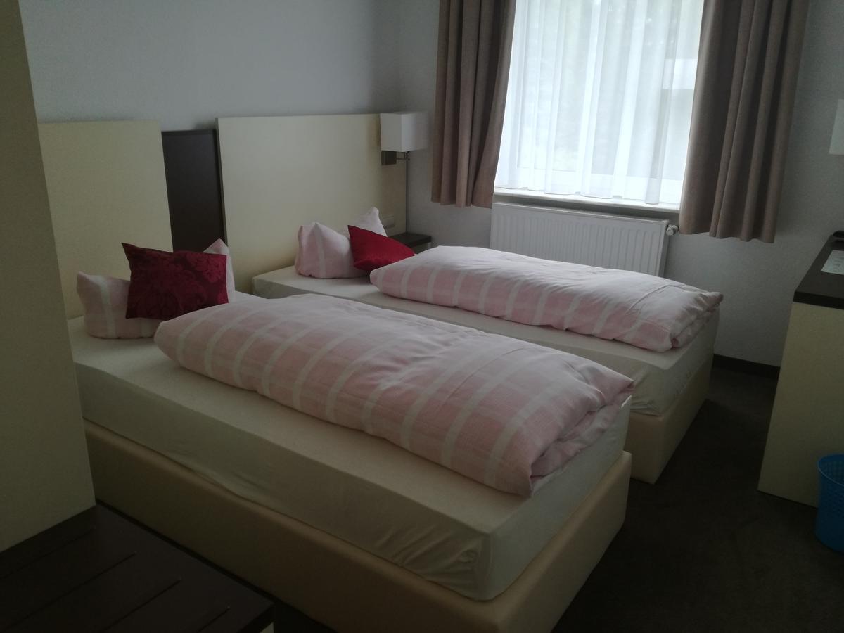 Zeesener Gasthof Otel Königs Wusterhausen Dış mekan fotoğraf
